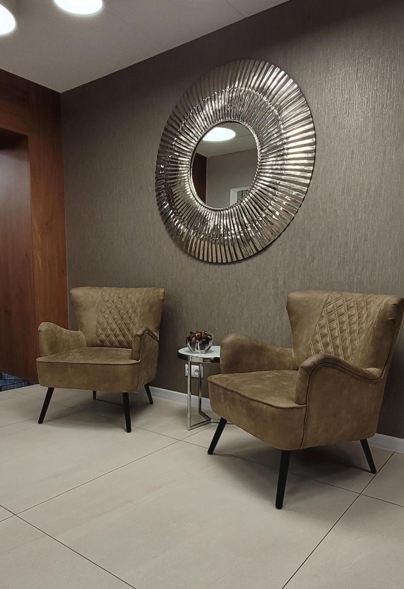 Hotel W Dobieszkowie Stryków Buitenkant foto
